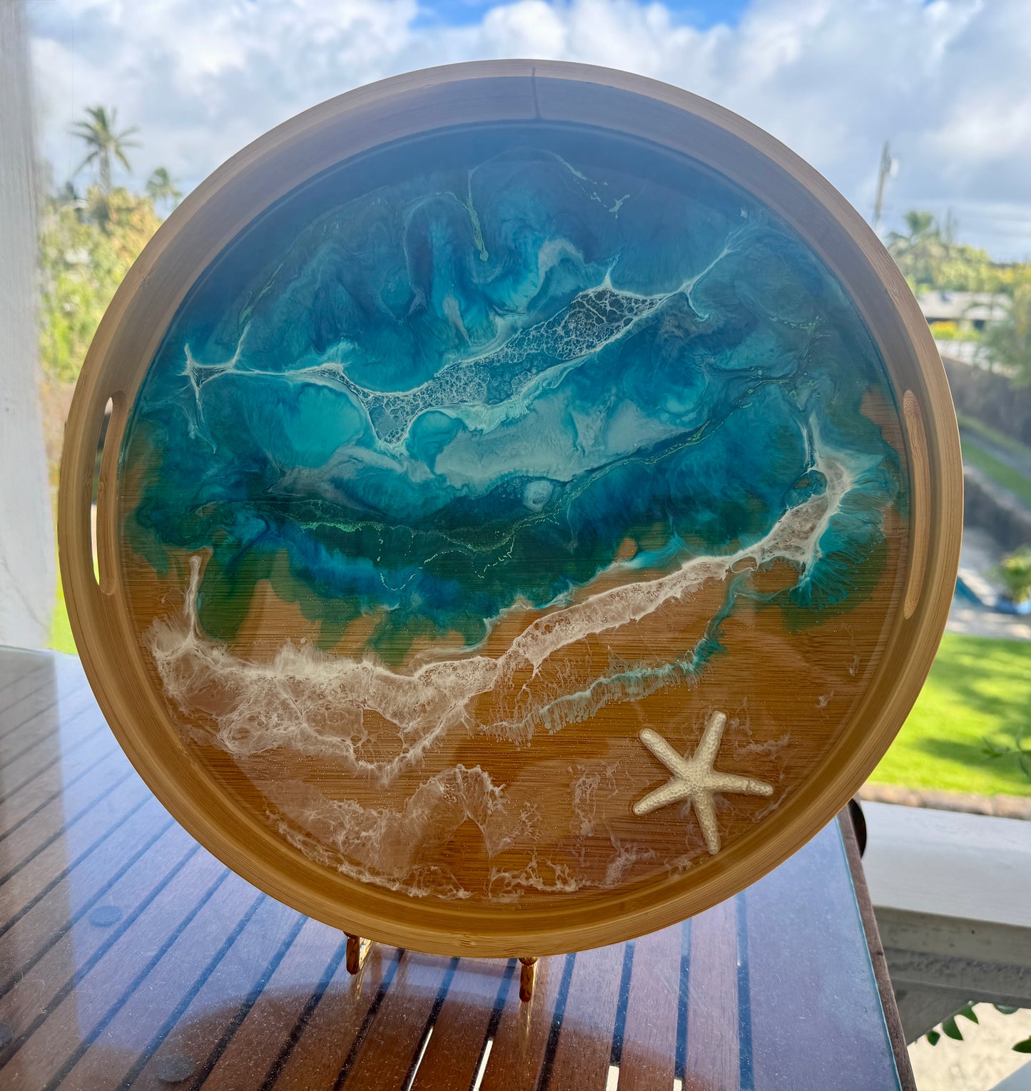 White Finger Starfish In Ocean Themed Resin Tray