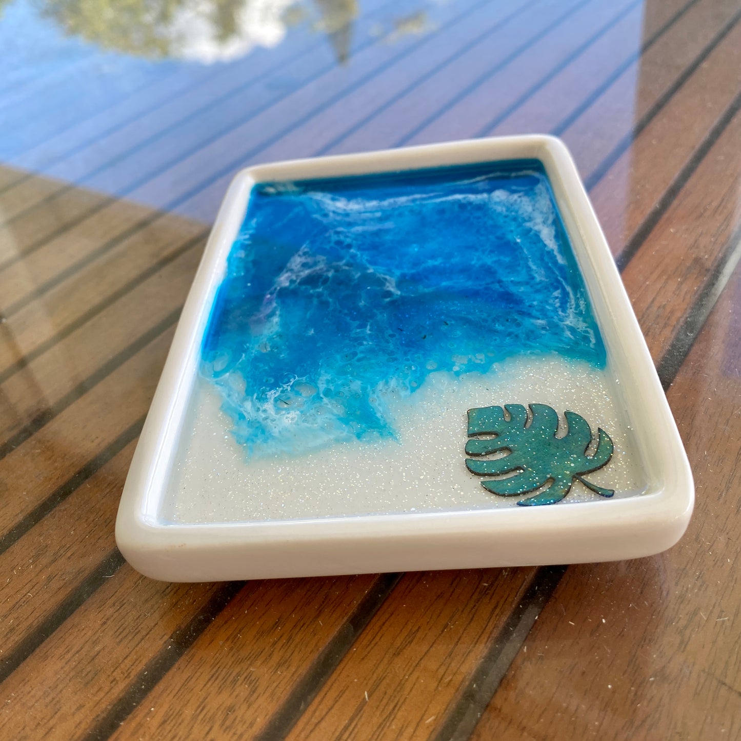 Monstera Leaf Soap Dish with Ocean Themed Resin