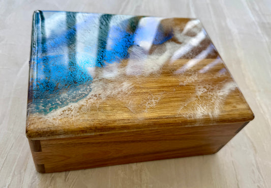 Small Monkey Pod and Resin Keepsake Box